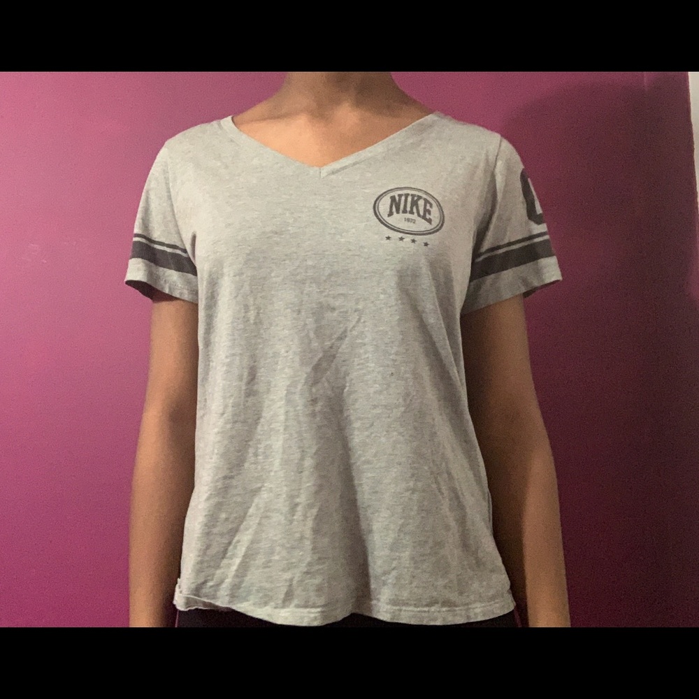 Grey Nike t-shirt
